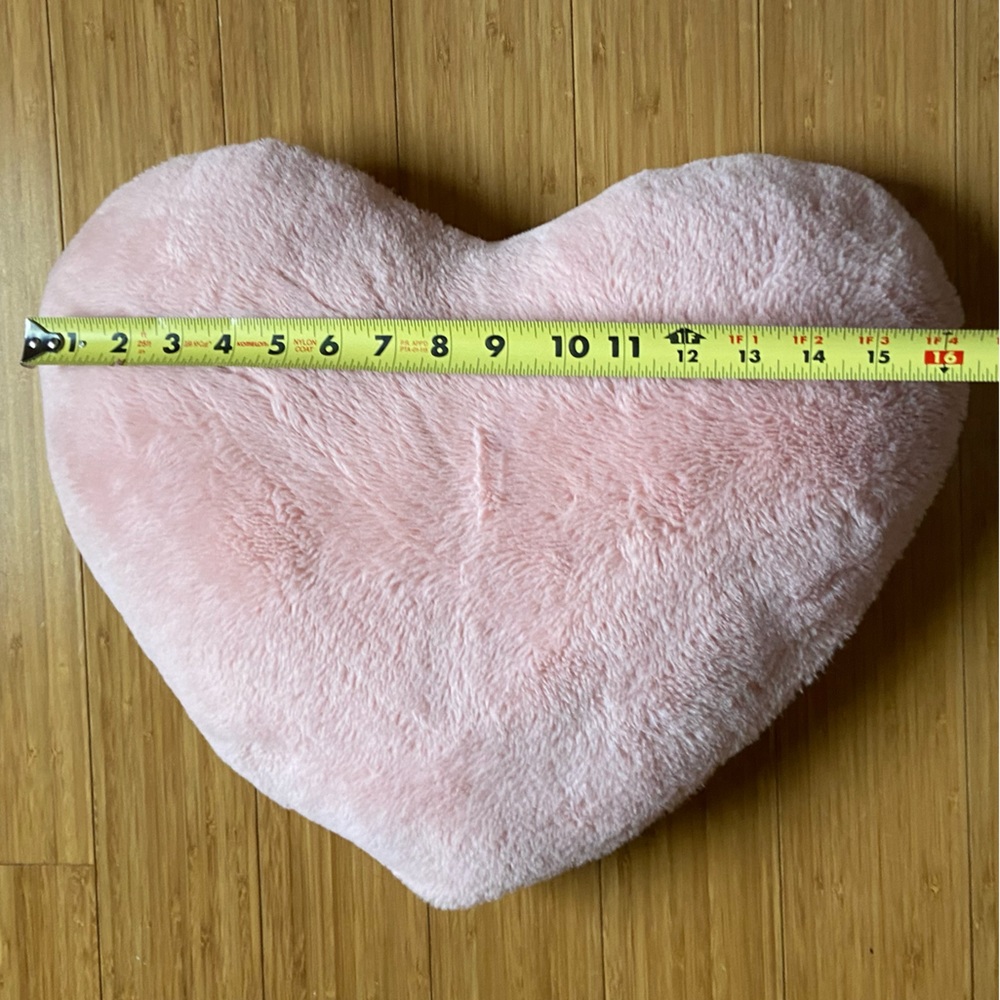 Heart pillow, light pink - Picture 9 of 9